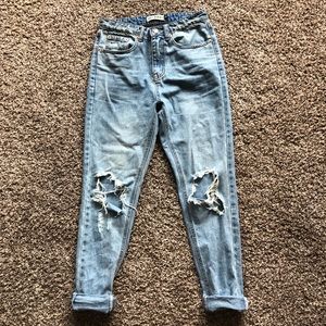 Mom Jeans with holes size 2 XS